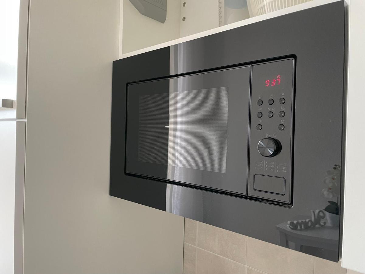 Lucky Stays Ls07 - Vollausstattung - Zentrum - Aufzug - Grosse Kueche - 2 Zimmer - Smart-Tv Magdeburg Luaran gambar